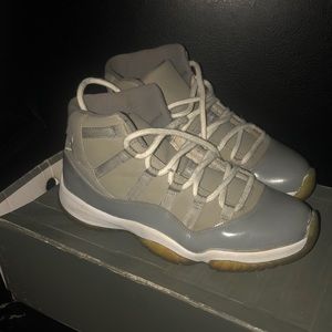 Jordan 11 cool greys